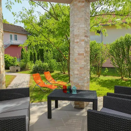 Apartament Balaton 370 *